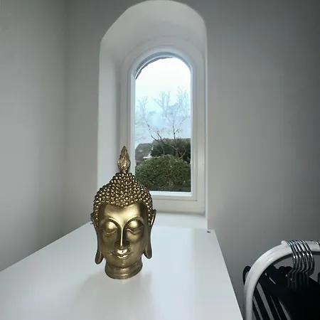 Renovated In Style - Close To Hamburg *